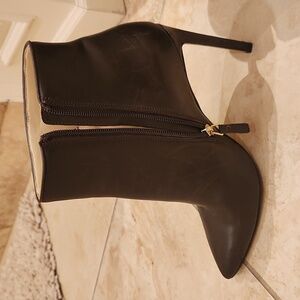 Nine West Taisiya Bootie Brown Size 8.5